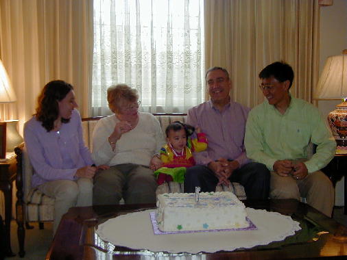 Colleen, Grammie, Eileen, The Old Lad and Ki.